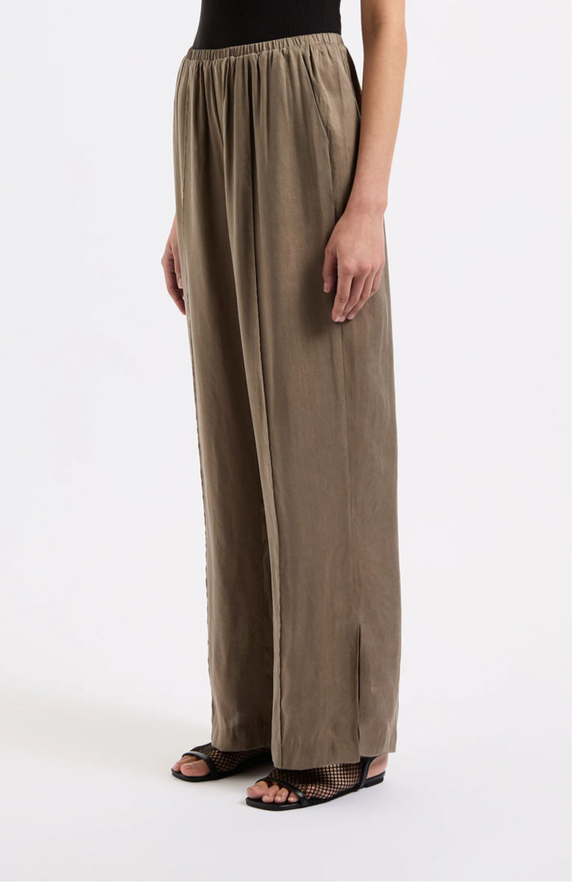 SESHNI TENCEL PANT - CHESNUT